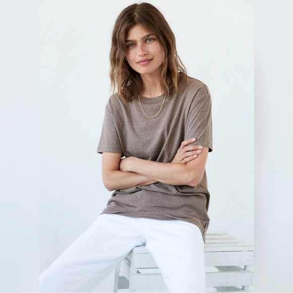 Kait T-Shirt - Picture 1 of 5